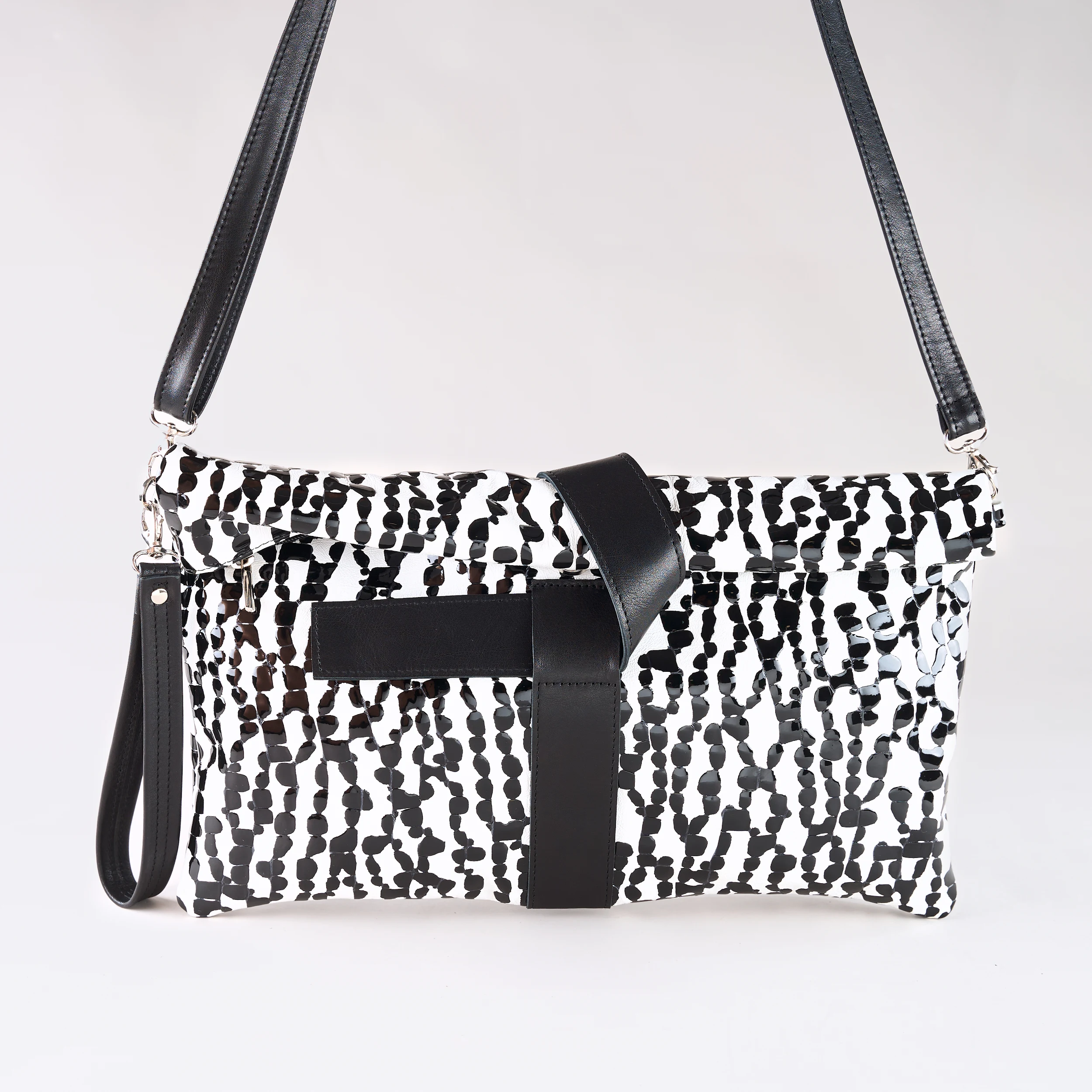 CrossFold Clutch - White