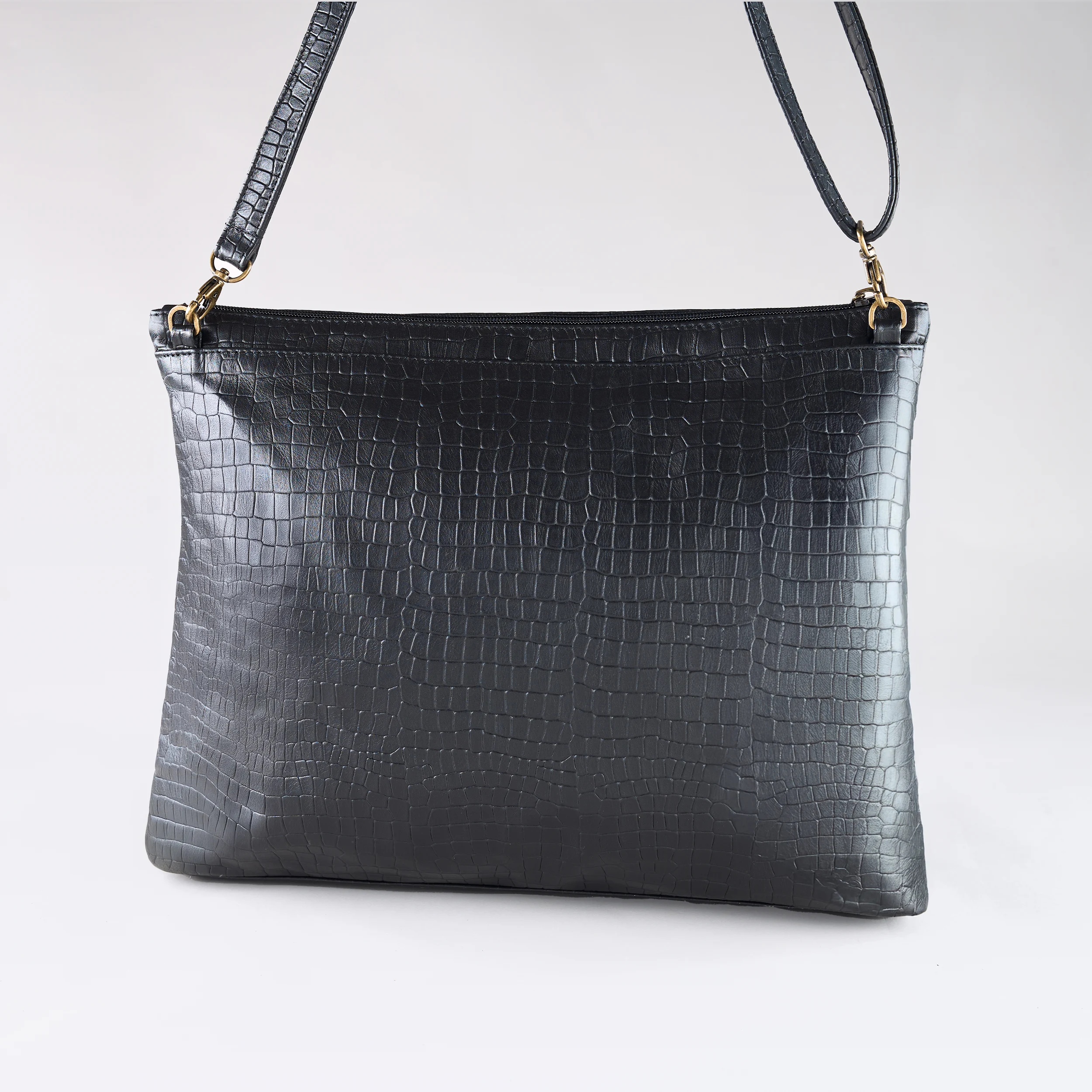 Urban Flap Tote - Black Grey